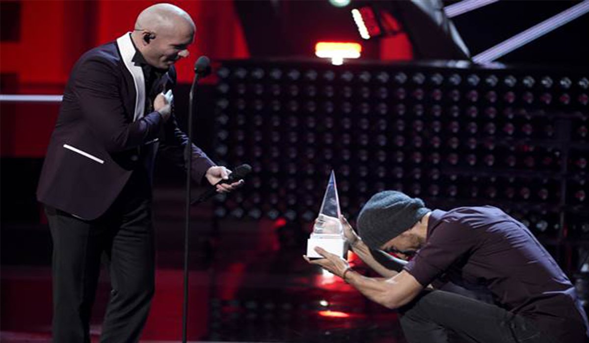 Pitbull Latin American Music Awards www.HustleTV.tv