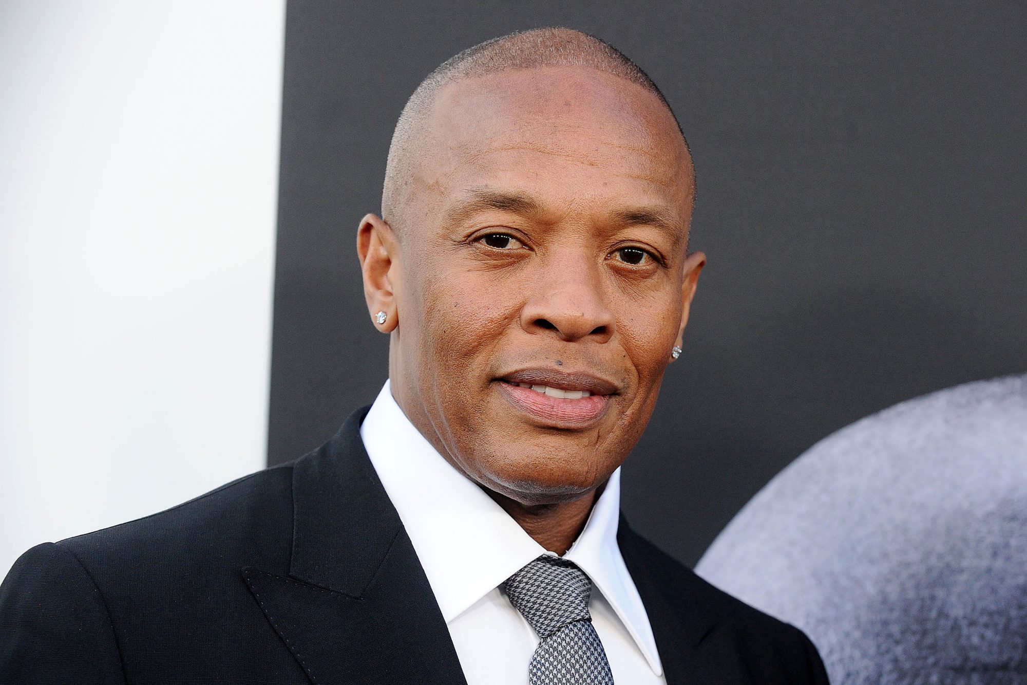 Dr. Dre Finally Agrees To Pay $2M In Spousal Support DJ Hustle HustleTV.tv HustleTV