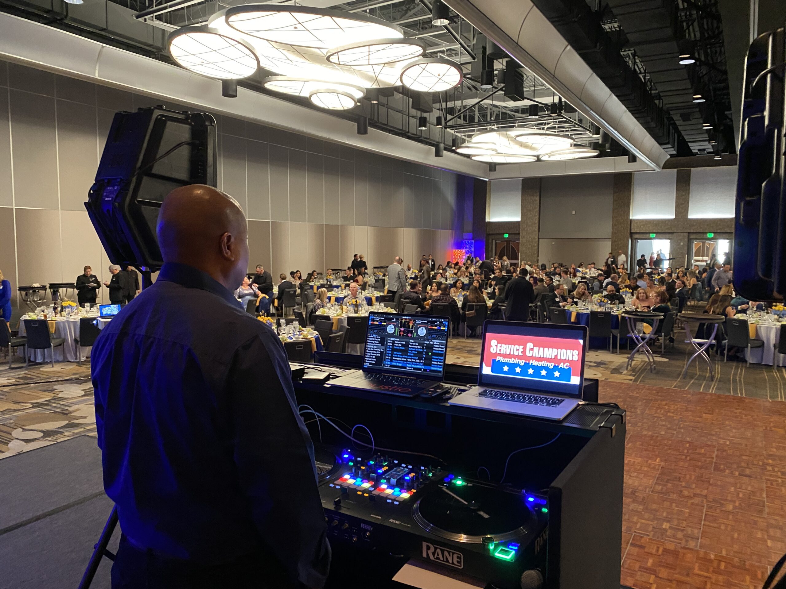 DJ Hustle is a great choice for a corporate DJ company in Southern California